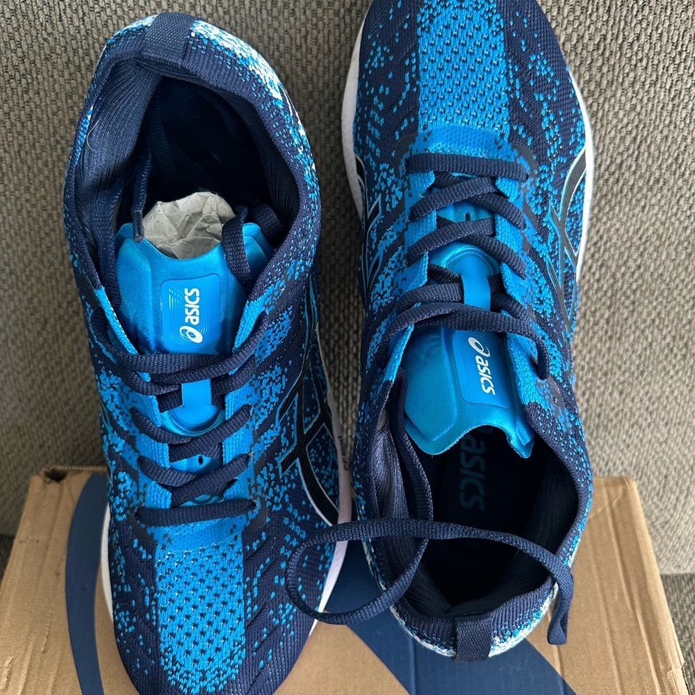 Asics Gel-Kinsei Blast sneakers